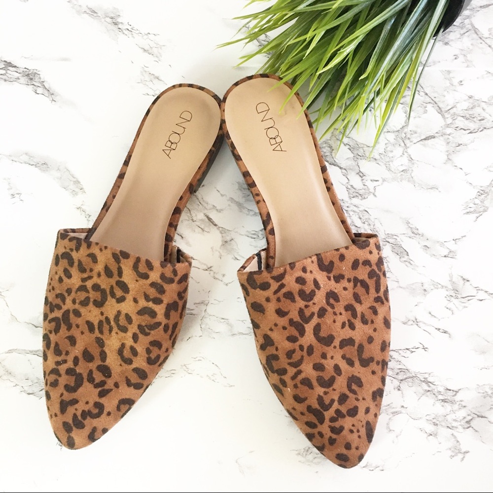 Abound leopard print pointed mules 6.5